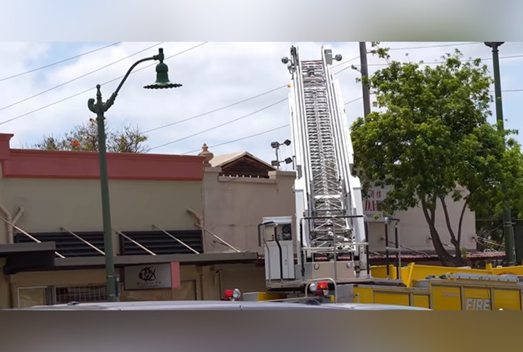 Kaimuki Roof Collapse Injures Four Elderly Diners Days After Tropical Storm Lala