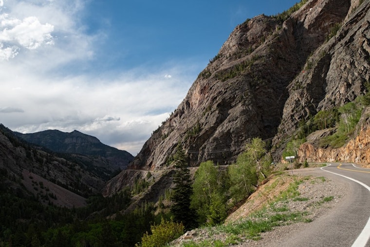 Kansas City Grandfather Dies After Cliff Rock Crashes Through Jeep on Glacier Road