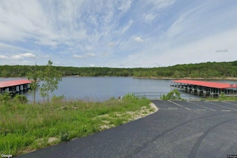 Kansas City Northland Man, 25, Drowns at Table Rock Lake’s Moonshine Beach Near Branson