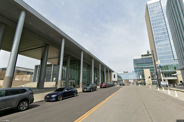 Kansas City Voters OK $100M Lifeline for Bartle Hall, City Hall