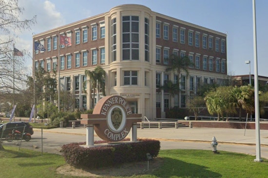 Kenner Suspect Bolts From Traffic Stop, Dives Into Canal Near Loyola and Vintage