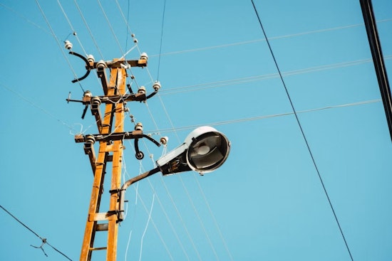 Kessler Park Power Outages Hit Dallas as Heat Index Soars to 109