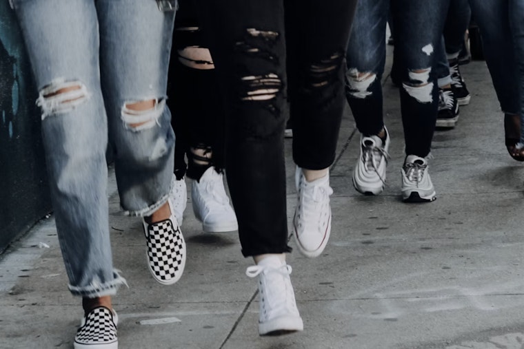 Kingwood Middle Schoolers Petition Against Dress Code They Call Sexist