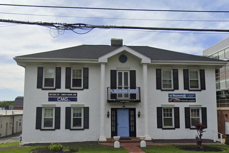 Kirkwood Roofer's Website Cloned by AI, Fake Site Harvested Leads