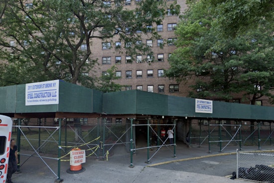 Knife-Wielding Thugs Rob Marble Hill Teen of Sneakers in Broad-Daylight Bronx Mugging