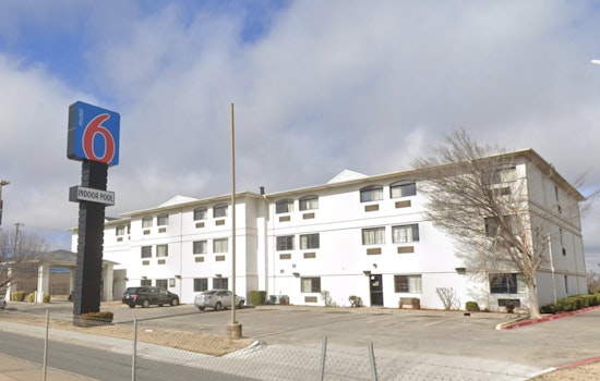 Knife-Wielding Woman Pepper-Sprayed Twice After Motel 6 Death Threats in Oklahoma City