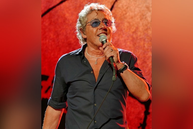 Knighted Rocker Roger Daltrey Finally Headlines a Las Vegas Strip Theater