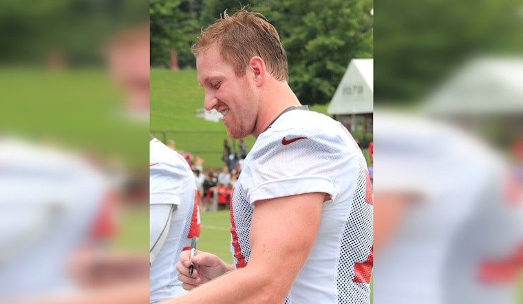 Kroy Biermann Caught Kissing Ex-Wife of Kim Zolciak's Boyfriend on Georgia Hike