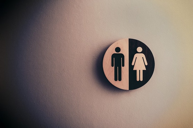 KU Custodian Reported Under Kansas Bathroom Law, Refuses to Back Down