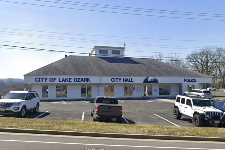Lake Ozark Weighs Teen Curfew on Bagnell Dam Strip After Bar Fights, Fake IDs