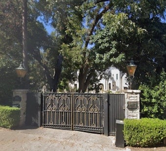 Lakewood's House of Caves Heads to Hong Kong Auction Block for $2M