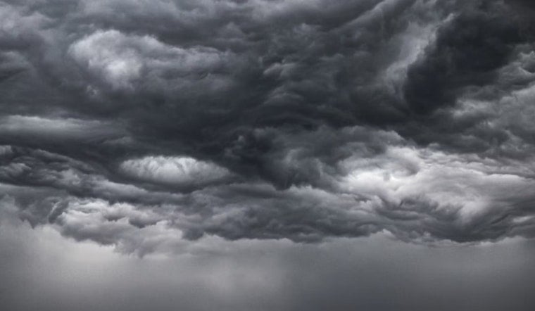 Lala Lashes Honolulu as Oahu Braces for Floods and 70 MPH Winds