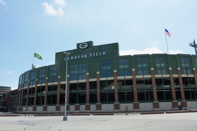 Lambeau Field Turns 25th Family Night Into a $10 Season Kickoff Party