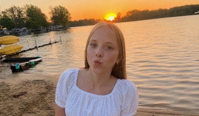Lambertville Kids Sell Lemonade for Lainey Scroggs, Raise Over $1,000