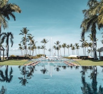 LAPD Sergeant's Son, 18, Paralyzed After Diving Into Maui Hotel Pool