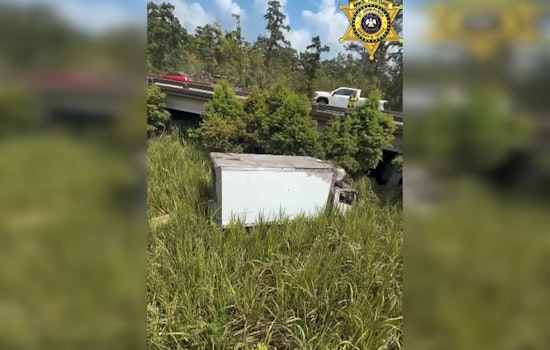 LaPlace Box Truck Driver Rappelled to Safety After Flipping Off I-10 Bridge