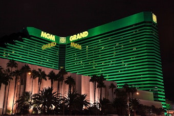 Las Vegas Firm Swaps 500 Bulbs for 151 LEDs, Cuts MGM Grand Power 73 Percent