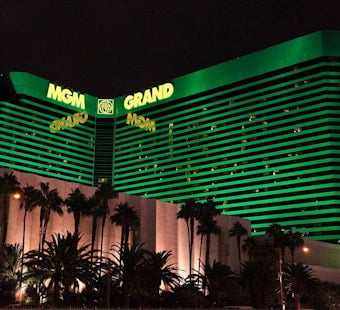 Las Vegas Firm Swaps 500 Bulbs for 151 LEDs, Cuts MGM Grand Power 73 Percent