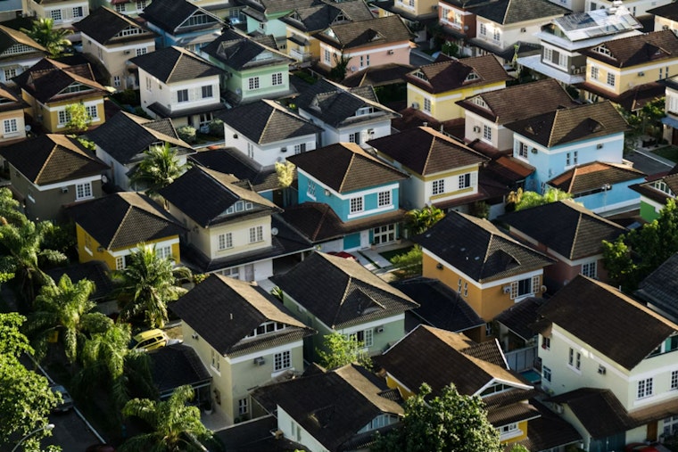 Las Vegas Home Prices Dip From Record High, But Buyers Still Feel Squeezed