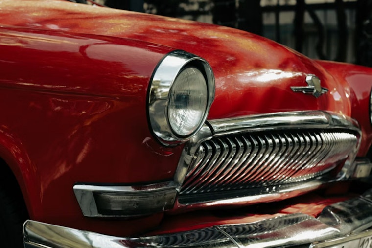 Las Vegas Man Indicted on 20 Counts in Fake Vintage Car Scam Spanning Six States