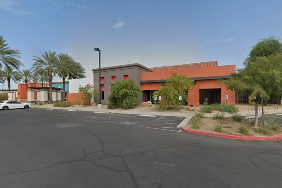 Las Vegas Seniors, 50 and Up, Can Now Audition for Idol Showcase Stage
