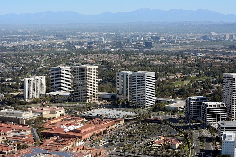 Levain Bakery Plans Newport Beach Debut, Bringing Six-Ounce Cookies to Fashion Island