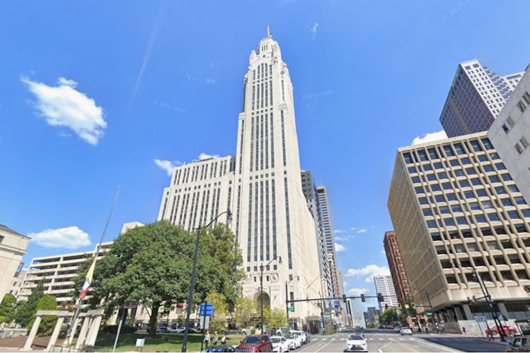 LeVeque Tower Penthouse Fetches $609K After 21 Bids in Downtown Columbus Auction