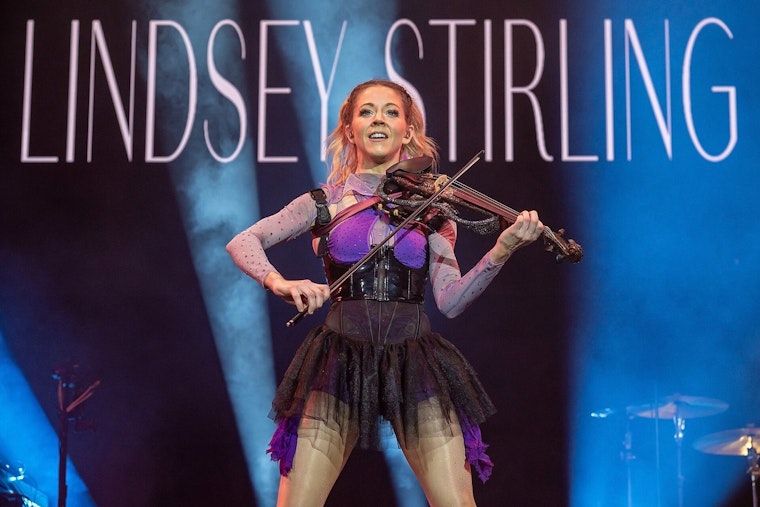 Lindsey Stirling Returns to Las Vegas Strip With Snow Waltz Holiday Tour