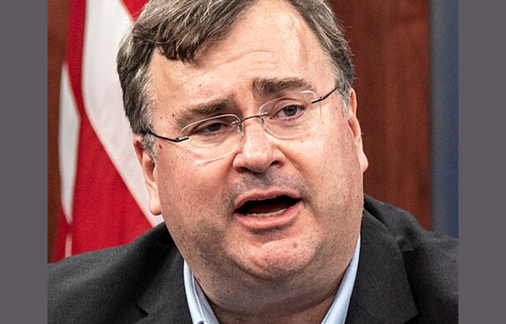 LinkedIn's Reid Hoffman, CEO Ordered to Testify in SF Monopoly Suit