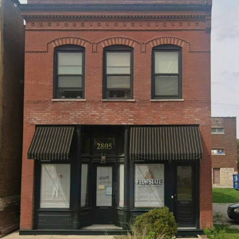 Little Fox Owners Pop Top on Sur Lie Wine Bistro in St. Louis’ Fox Park
