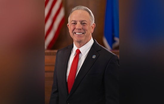 Lombardo Orders New Nevada Red-Tape Purge, Builds on 900-Rule Rollback