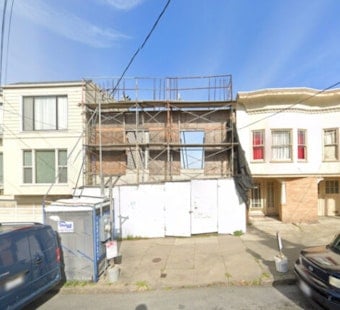 Lone Mountain Lot Vacant Since 2014 Finally Set for Three New Apartments