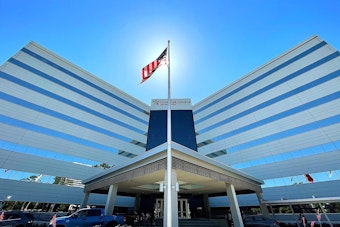 Lone Star College Trustees Approve $577.5M Budget, Freeze Tuition Again