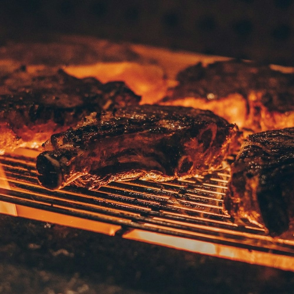 Long Beach Backyard Steakhouse Sizzles Past City’s Home-Kitchen Rules