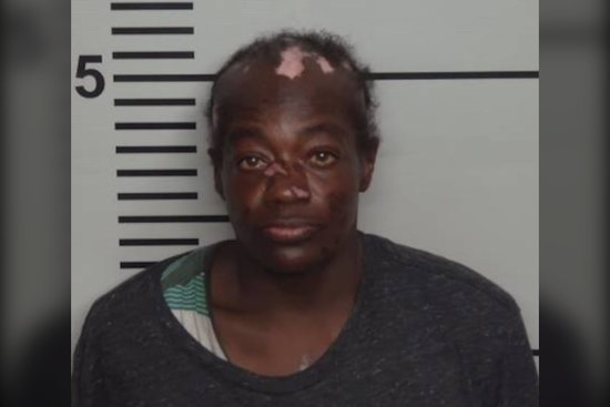Louisville 8-Year-Old Escapes Alleged Kidnapping as Woman Beats on Door With Metal Pole: Police