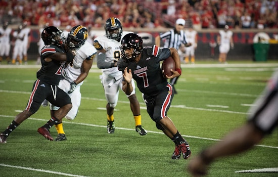 Louisville Cardinals Jerseys to Carry L&N Credit Union Patch Amid $30M Budget Hole