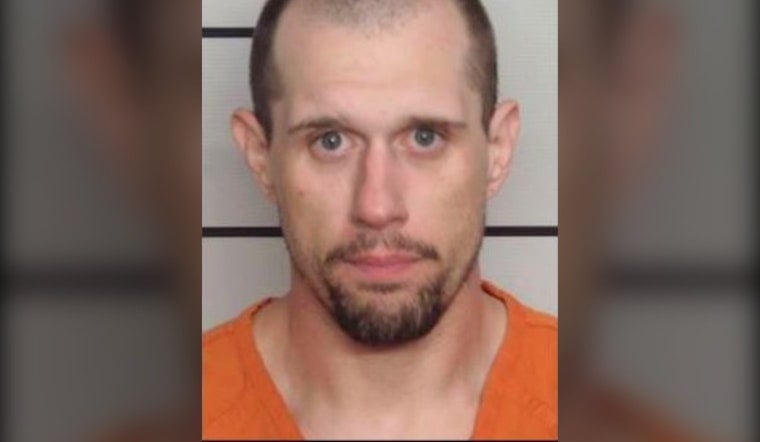 Louisville Son Indicted for Stabbing Father Who Came to Calm Him Down