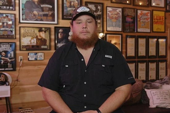 Luke Combs Books Ford Field Return, Puts Detroit Fans in the Middle of the Show