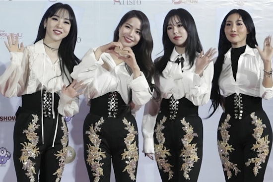 MAMAMOO Reunites at Elmont's UBS Arena, Kicks Off US Tour After 3-Year Wait