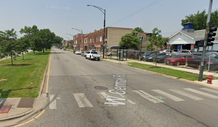 Man, 35, Shot Dead by Approaching Group on West Cermak Road in Lawndale
