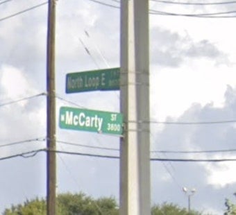 Man in His 20s Dies After Lexus Slams Barricade on Loop 610 North