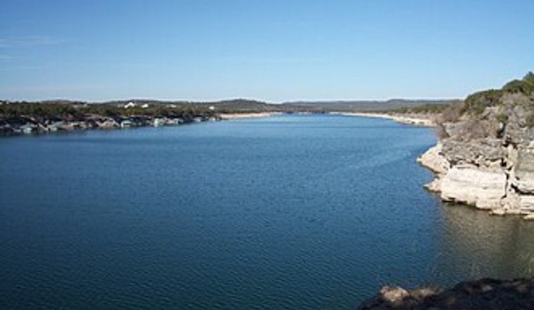 Man in His 20s Recovered From Lake Travis After 18-Hour Search Near Lago Vista
