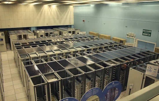 Manatee County Moves To Slam Brakes On AI Data Centers
