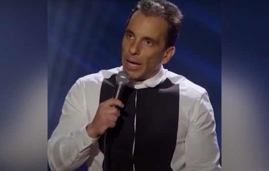 Maniscalco Hits 100 Shows at Wynn, Opens Up on Immigrant Roots in Vegas