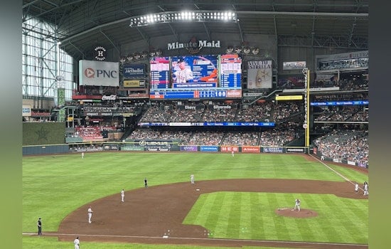 Mariners Call Up 5-Foot-7 Rookie Rodden, Who Once Tackled a Charging Bull