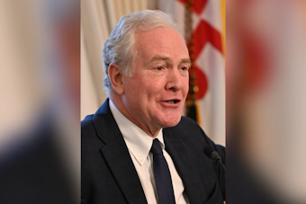 Maryland's Van Hollen Eyes 2028 White House Bid, Passes on Schumer's Job