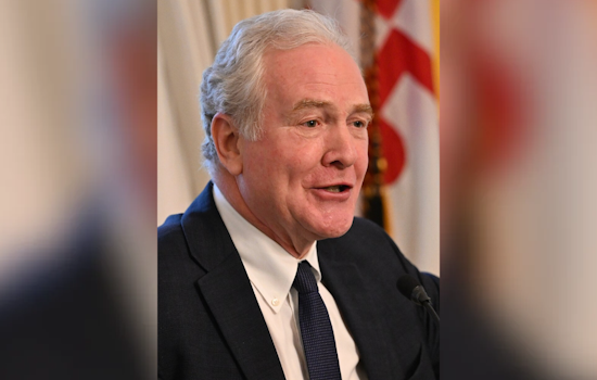 Maryland's Van Hollen Eyes 2028 White House Bid, Passes on Schumer's Job