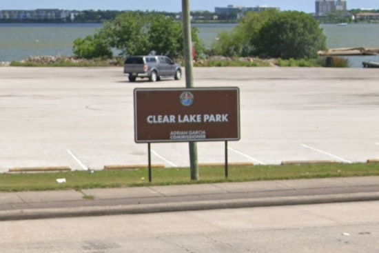 Masked Attacker Stabs Clear Lake YouTuber Mid-Livestream, Vanishes