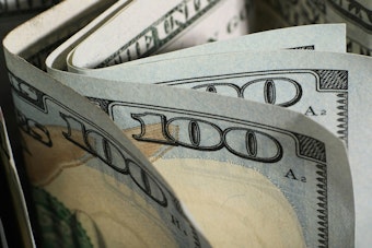 Massachusetts Wealth Survey Finds Black Families' Net Worth at $7,800, Whites at $549,200