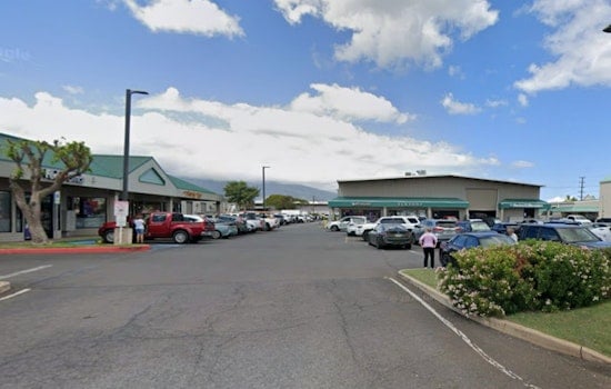Maui Hotspot Tin Roof Throws Free Kahului Parking-Lot Rager for 10th Birthday